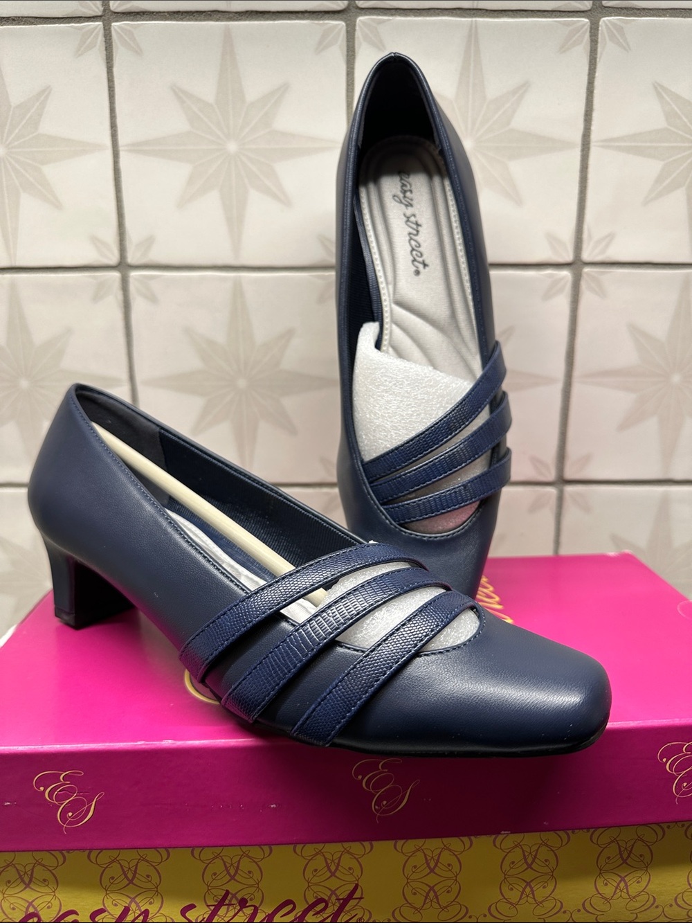 Easy Street Navy Low Block Heel Pumps with Textured Straps 7m Ladies NIB